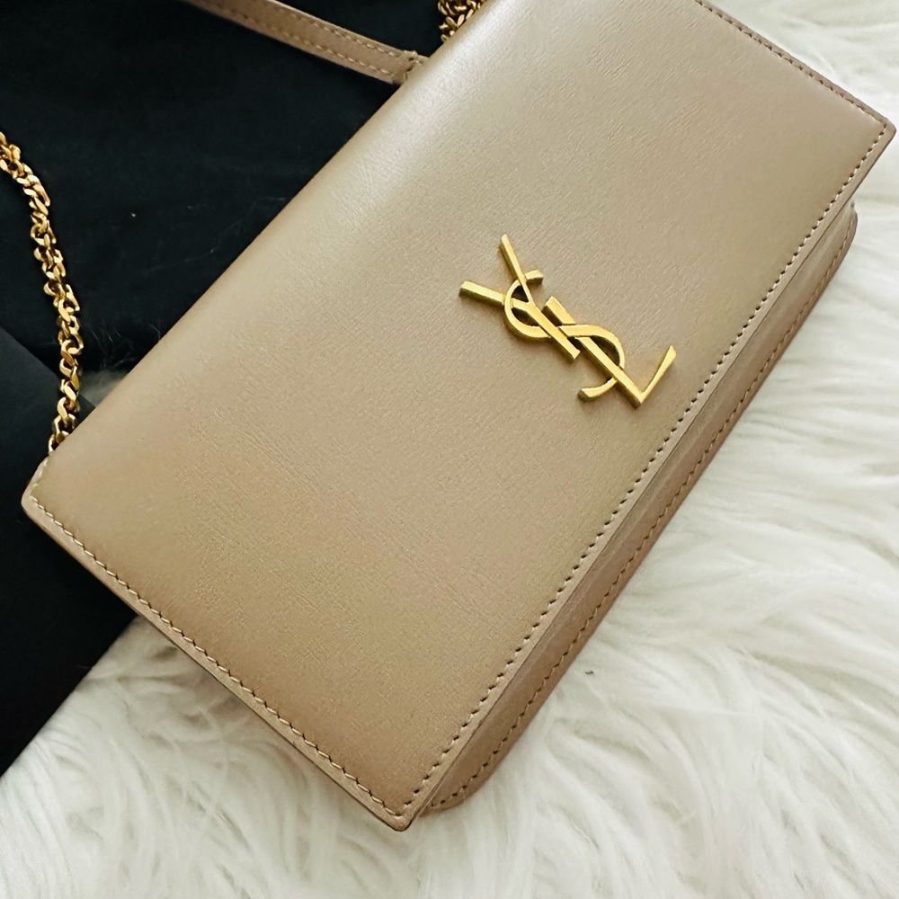 Saint Laurent Tan Crossbody Bag - Picture 9 of 10
